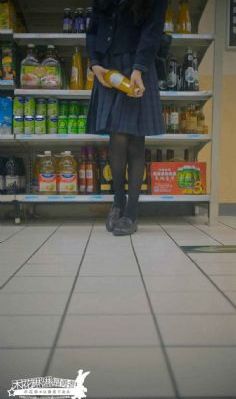 日韩激情一卡二卡三卡免费观看_超清动漫免费观看