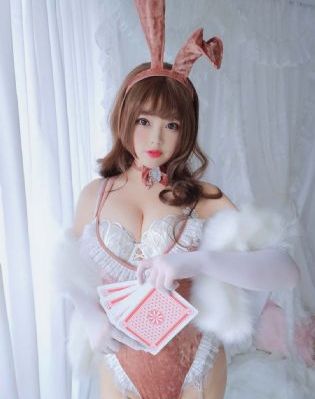 亚洲婷婷综合色香五月_高清完整版BD