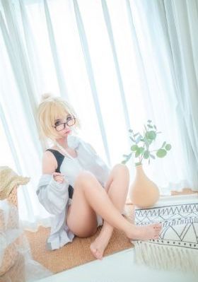 女典狱长满天星法医是谁演的_1080在线视频播放